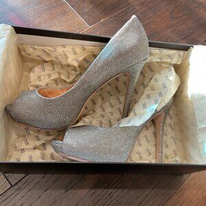 Badgley Mishka "Lust" Style Sparkling Silver/Gold Peep Toe Heel